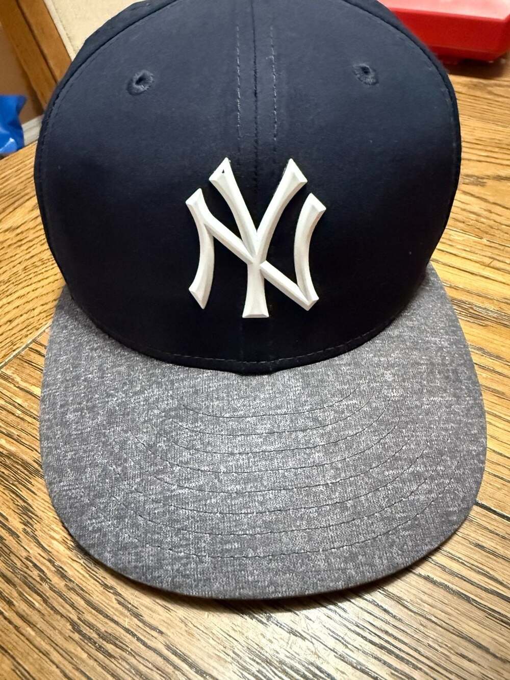 New Era 59FIFTY New York Yankees Navy and Heather Gray Fitted Hat
